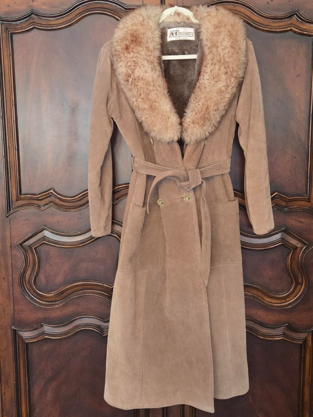 Vintage A&F Original 1970s 3/4 Length Suede Coat in Excellent Condition